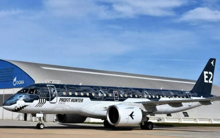 Embraer entrega avião comprado por Leila para uso do Palmeiras