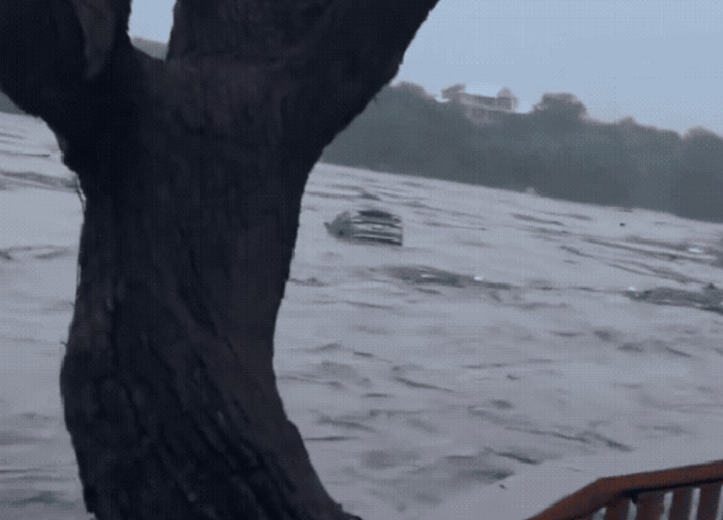 Após 52 mortes, Texas se prepara para mais inundações neste domingo