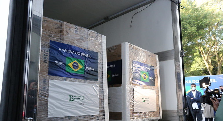 Butantan libera hoje novo lote de CoronaVac ao Ministério da Saúde