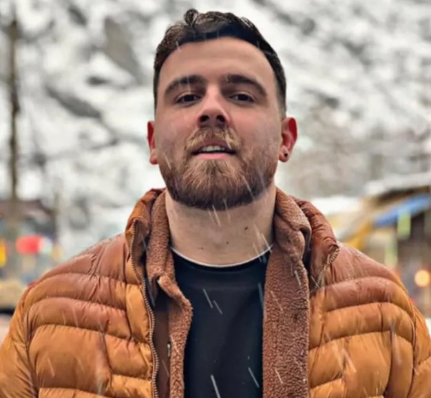 Erfan Soltani é libertado sob fiança após quase ser enforcado no Irã