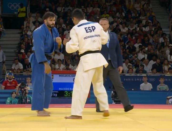 Rafael Macedo é derrotado por espanhol e vai para repescagem no judô