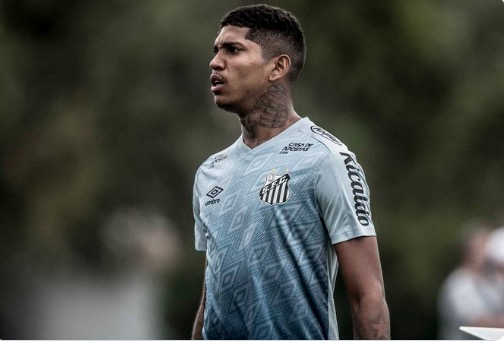Jogador do Santos é internado com quadro de trombose, confira