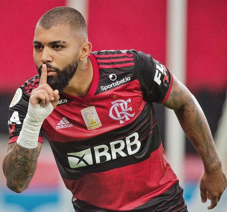 Gabigol volta e recuperados da Covid reforçam o Flamengo; veja escalação