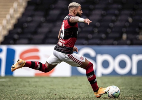 Gabigol tem lesão na coxa e fica fora de jogo do Fla contra o Barcelona