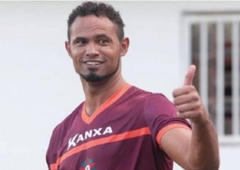 Goleiro Bruno é autorizado pela Justiça a jogar sem tornozeleira