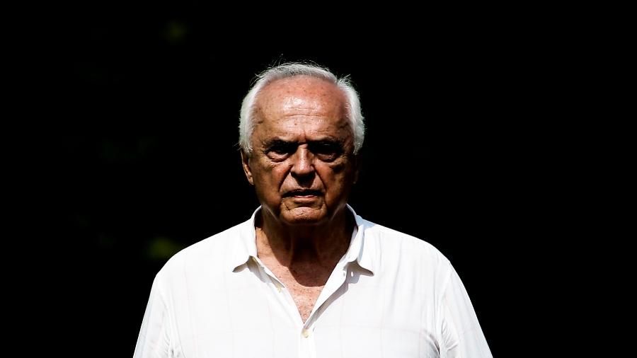 Presidente do São Paulo, Leco segue internado com Covid-19