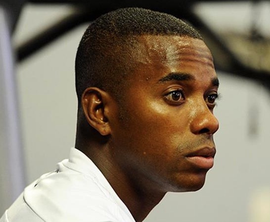 Condenado por estupro, Robinho tenta reverter sentença em 2º julgamento 