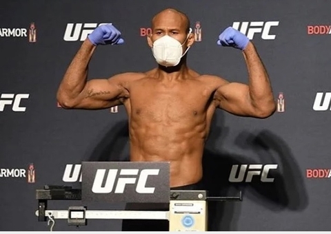 Ronaldo Jacaré faz sua primeira luta após 1 ano afastado