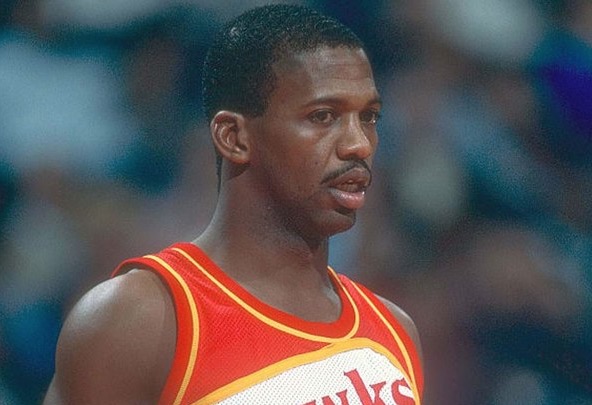 Morre ex-astro da NBA Eddie Johnson que cumpria prisão perpétua