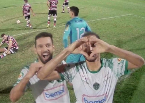 Manaus FC vence Santa Cruz e garante primeira vitória fora de casa