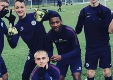 Ex-jogador do Manchester City é encontrado morto aos 17 anos