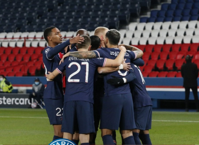 Com gol de Neymar, PSG renasce na Liga dos Campeões