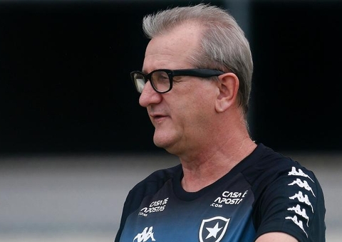 Morre Renê Weber, ex-jogador e auxiliar técnico, vítima da Covid-19