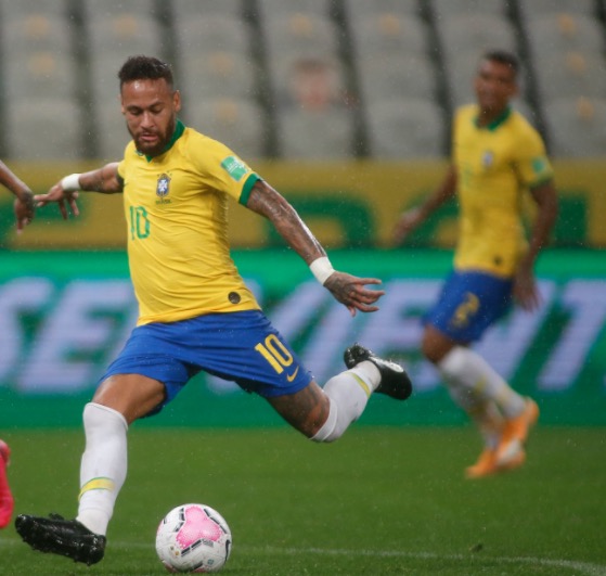 Jogo entre seleção e Uruguai pode não ter transmissão no Brasil