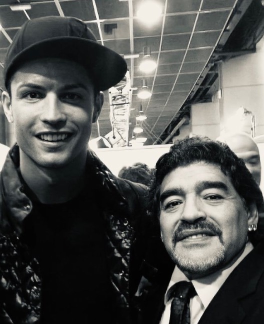 Cristiano Ronaldo se despede de Maradona: 'um legado sem limites'