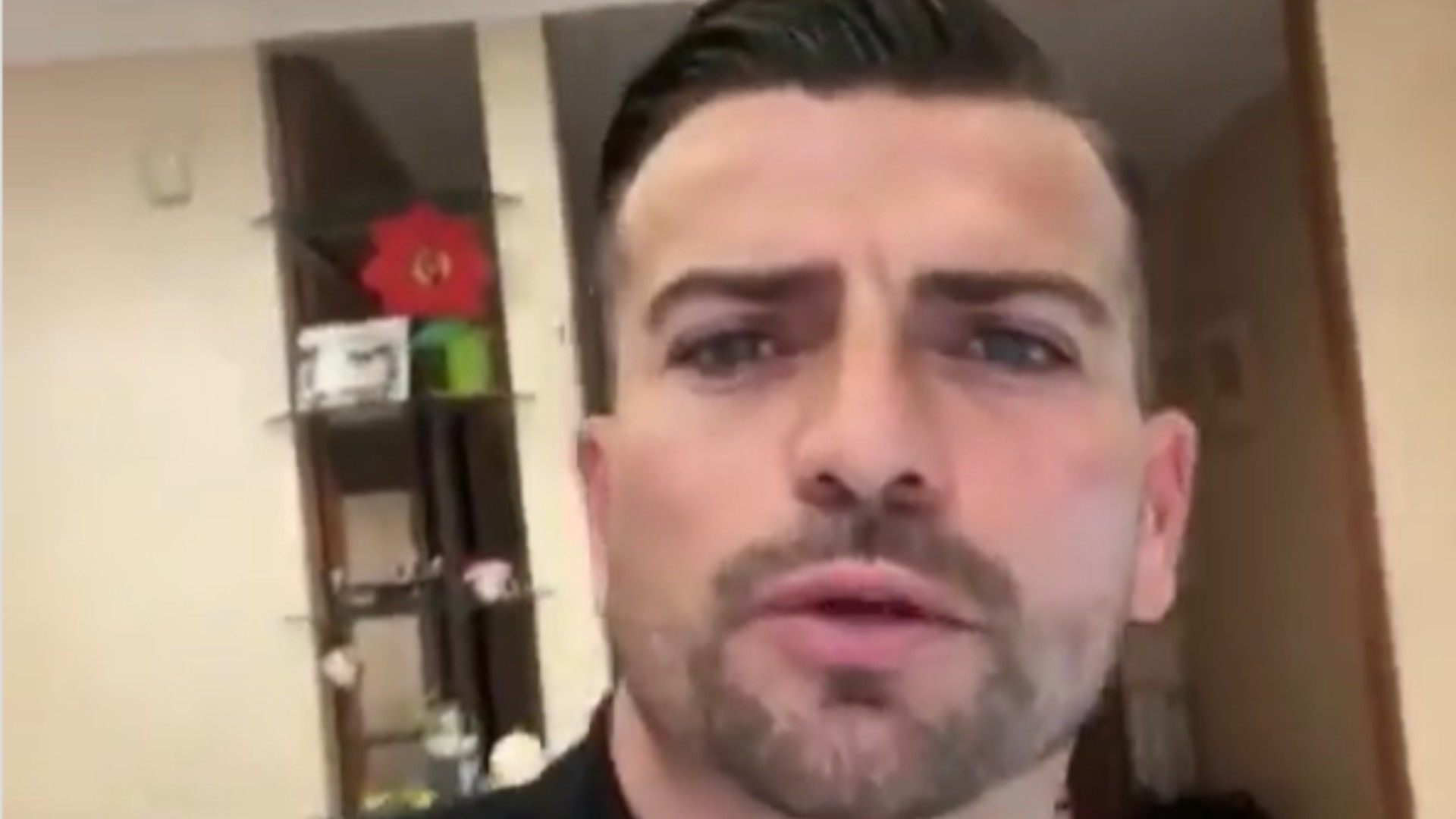 Torcedores do Foggia ateiam fogo na casa de jogador com toda família dentro