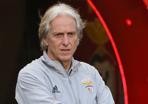 Técnico do Benfica, Jorge Jesus testa positivo para Covid-19