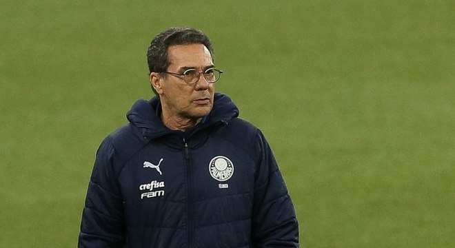 Luxemburgo é internado com Covid-19 pela segunda vez