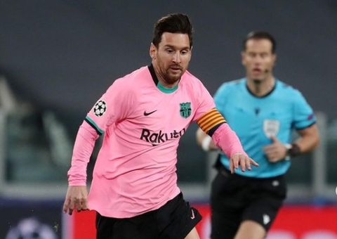 Messi supera marca de gols de Pelé e comemora: 'só posso agradecer'