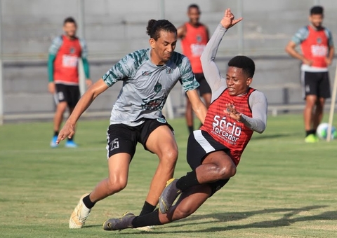 Maior artilheiro do Manaus FC, Hamilton deixa time para jogar na Arábia