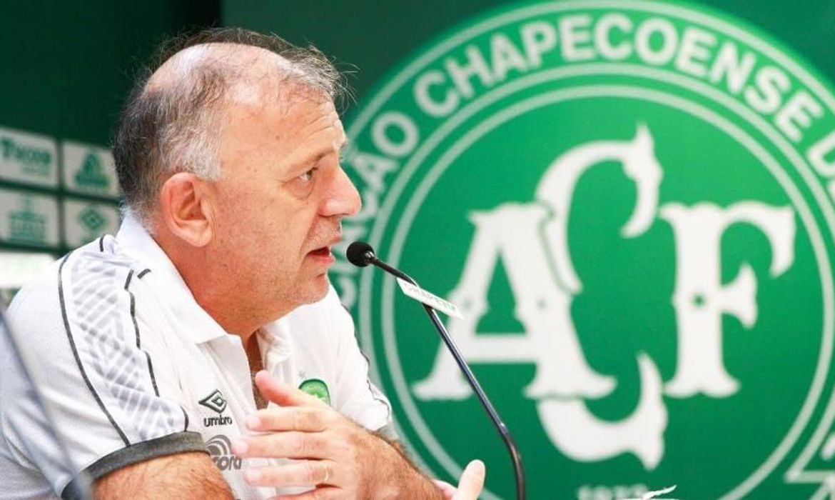 Presidente da Chapecoense, Paulo Magro, morre vítima da covid-19