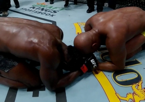 Spider é nocauteado por Uriah Hall em noite de despedida ao UFC