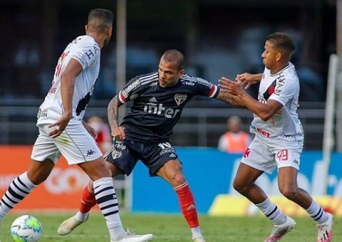 Uniformes do São Paulo traz nomes de negros importantes para o Brasil