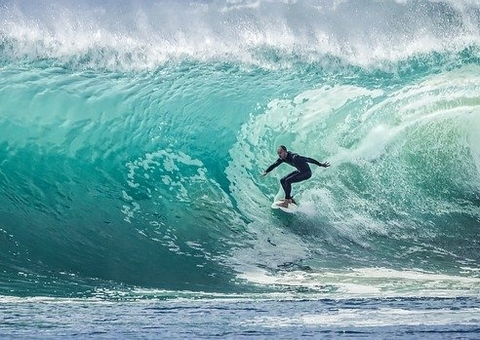 Circuito Mundial de Surfe é cancelado devido à pandemia de Covid-19