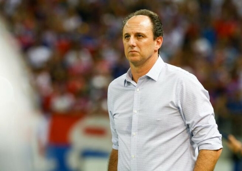 Rogério Ceni vai ganhar mais que o dobro de salário no Flamengo 