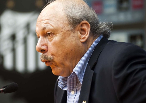 Presidente do Santos, José Peres sofre impeachment