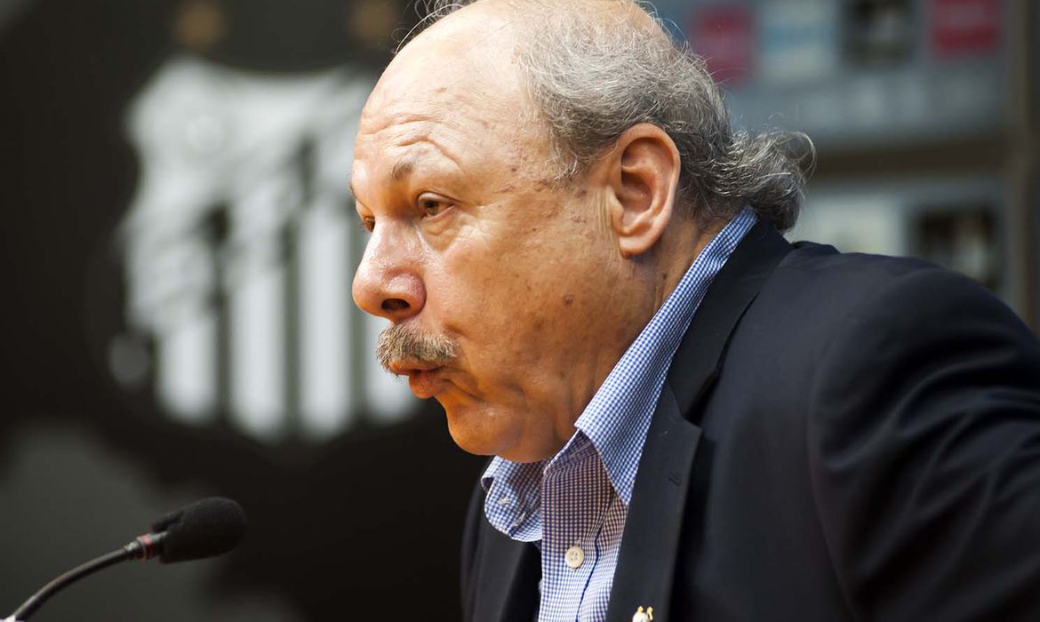 Presidente do Santos, José Peres sofre impeachment