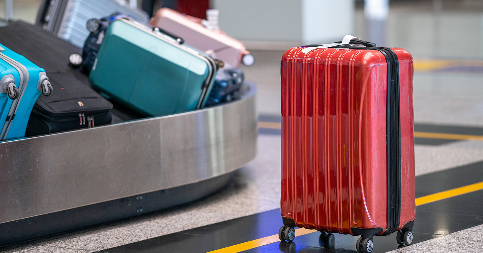 Extravio de bagagem: Azul deve indenizar passageiro em R$ 8 mil
