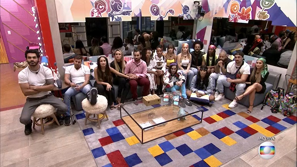 Brothers captam mensagem em discurso de Tiago Leifert sobre Karol Conká