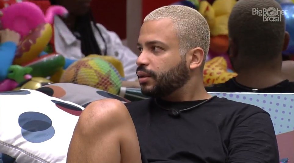 Projota diz que vai fazer as malas se passar fome na Xepa