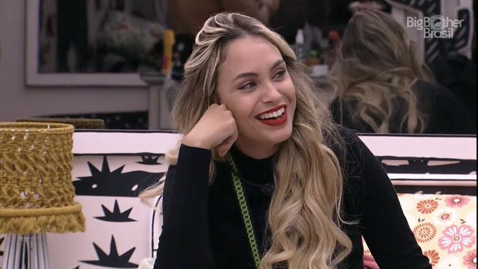 Sarah revela que mãe ex-policial do Bope conheceu seu pai durante enquadro
