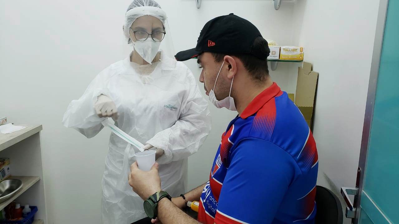 Teste para Covid-19 feito a partir da saliva chega a Manaus