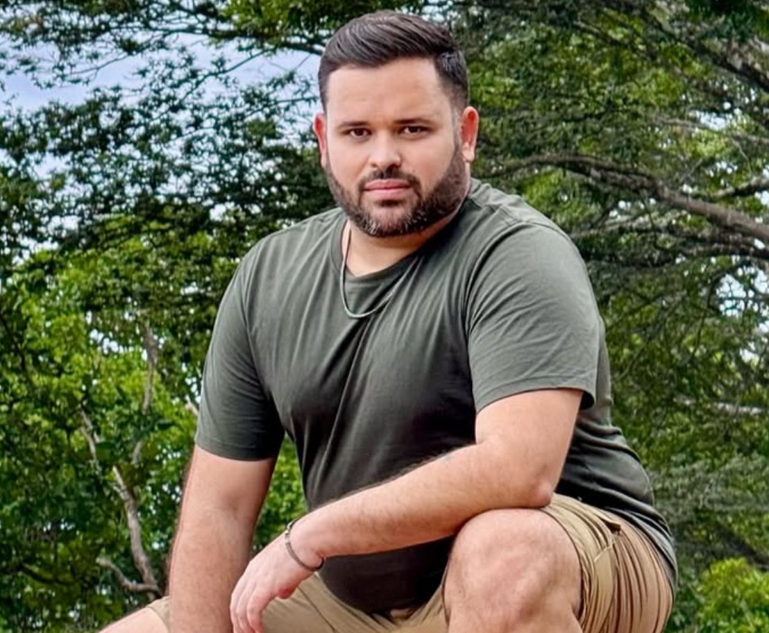 Ex-BBB Michel trabalha como motorista de app em BH