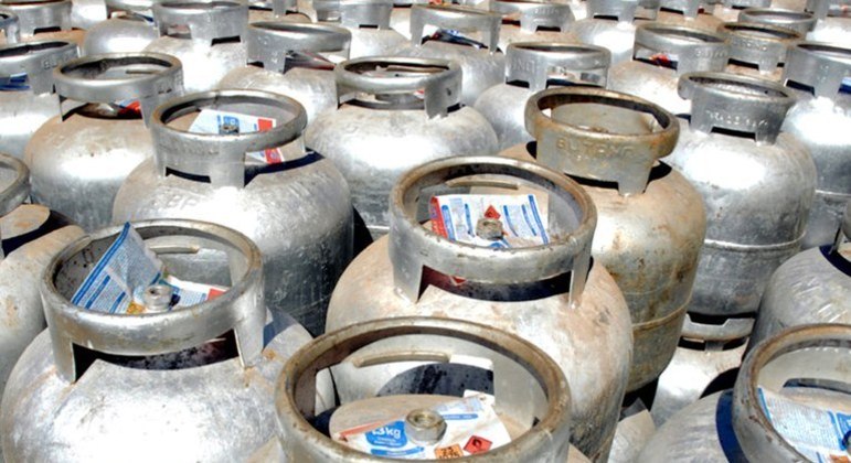 Governo começa a pagar hoje auxílio-gás