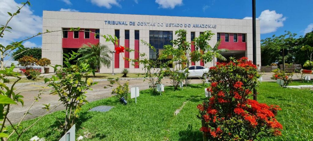 Guia da Prestação de Contas Anual para gestores públicos é lançado pelo TCE