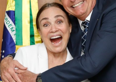 Regina Duarte faz post com informações enganosas contra a vacina 