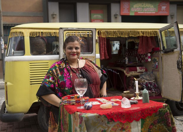 Atriz do 'Zorra' morre após três dias aguardando por vaga em CTI