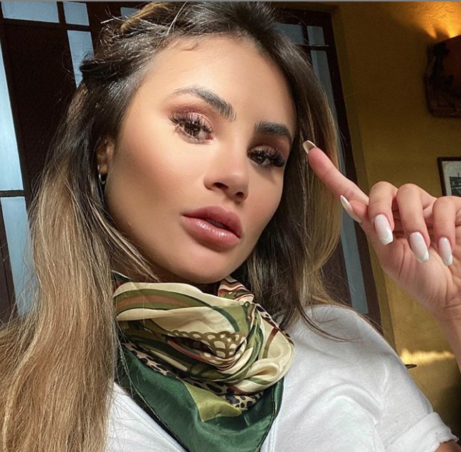 Natacha Horana volta ao palco do Domingão do Faustão meses após polêmica