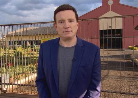 Roberto Cabrini reestreia neste domingo na Record