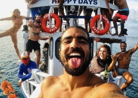 Caio Castro e Grazi são criticados por aglomeração e pesca em Noronha