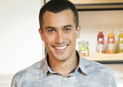 Ator da Globo, Ricardo Vianna, é acusado de agredir e xingar esposa