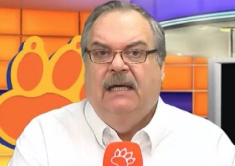 Gilberto Barros é denunciado após dizer que agrediria gays; Vídeo