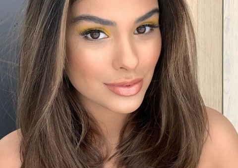 Ex-BBB Munik Nunes radicaliza e corta cabelos curtinhos