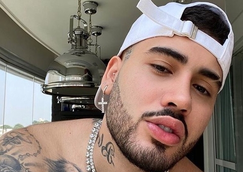 Kevinho surge sem lentes de contato nos dentes e deixa fãs horrorizados 