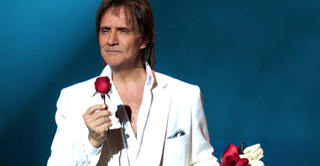 Roberto Carlos não fará especial de fim de ano na Globo 