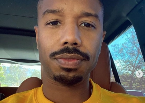 Michael B. Jordan é eleito o homem mais sexy do mundo de 2020 pela People